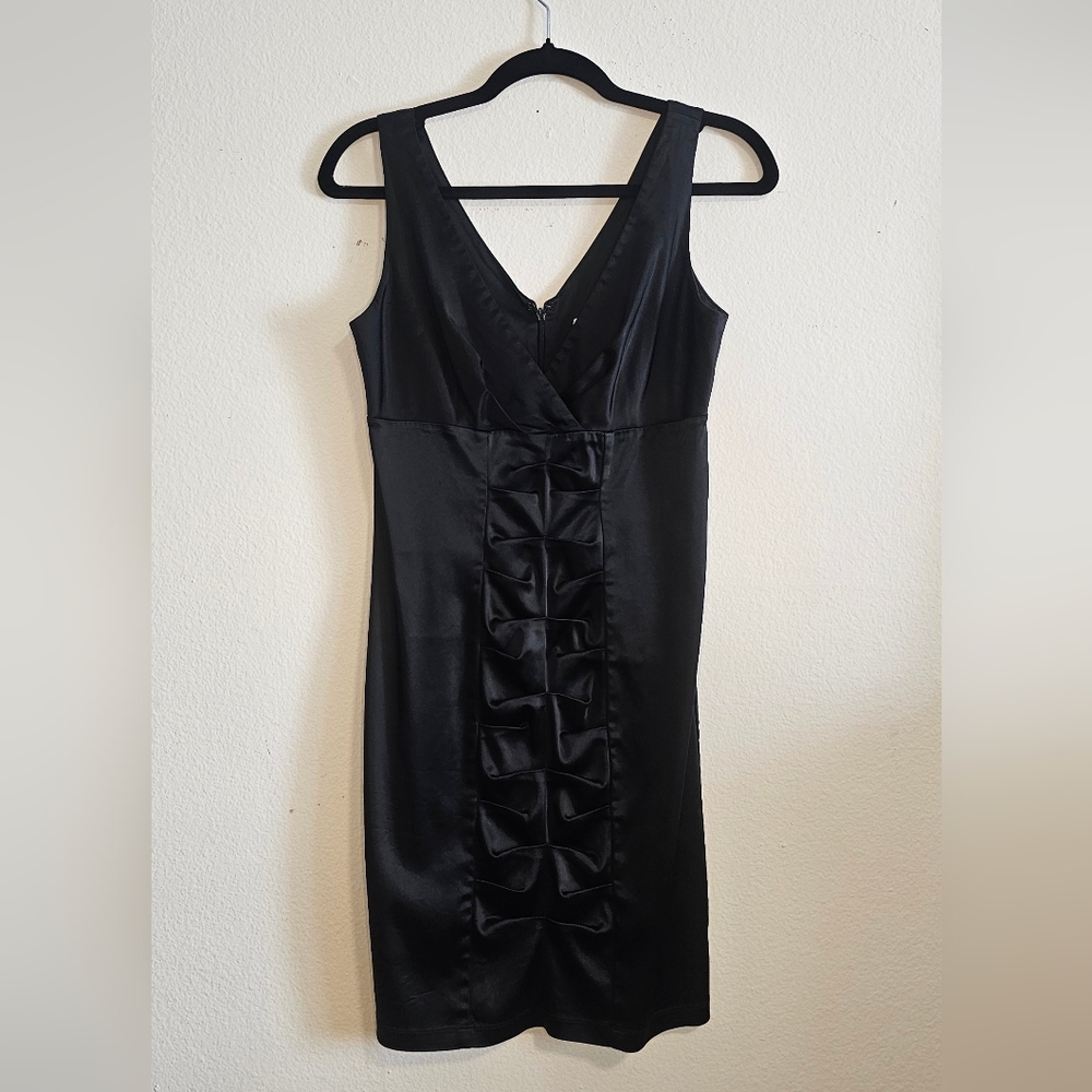 CALVIN KLEIN Elegant Black SL Satin Dress-8